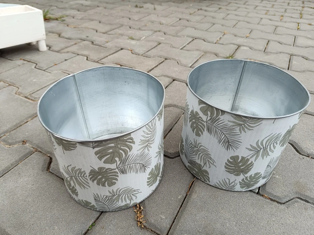 Obal na květináč plech 18cm kulatý list rovný