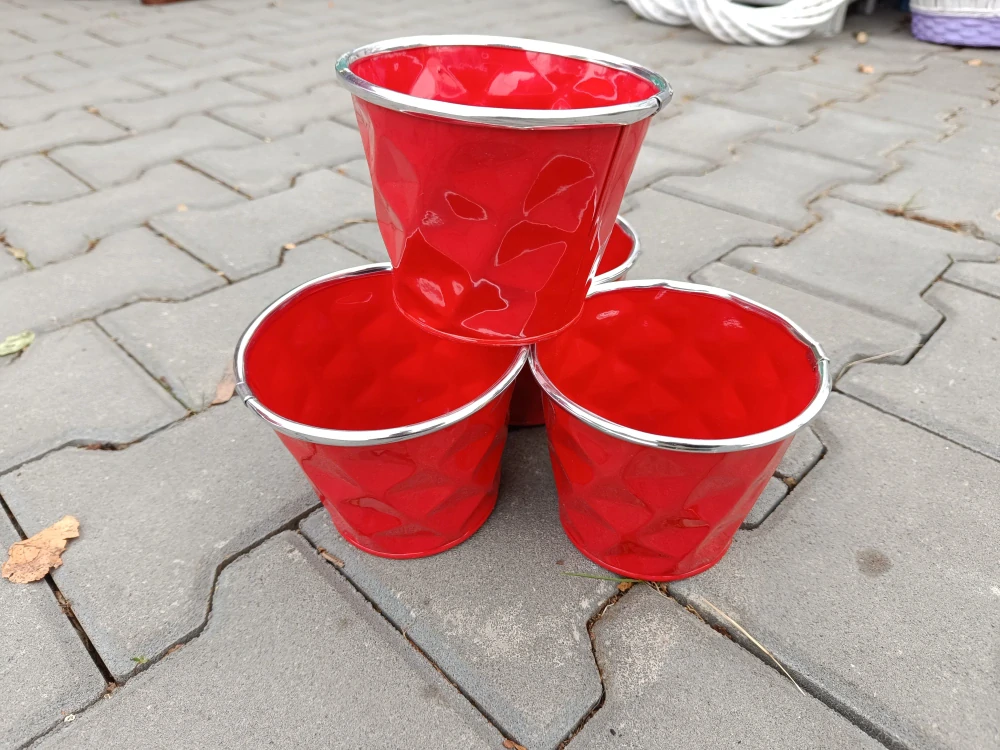Obal na květináč plech červený 12cm kulatý se vzorem