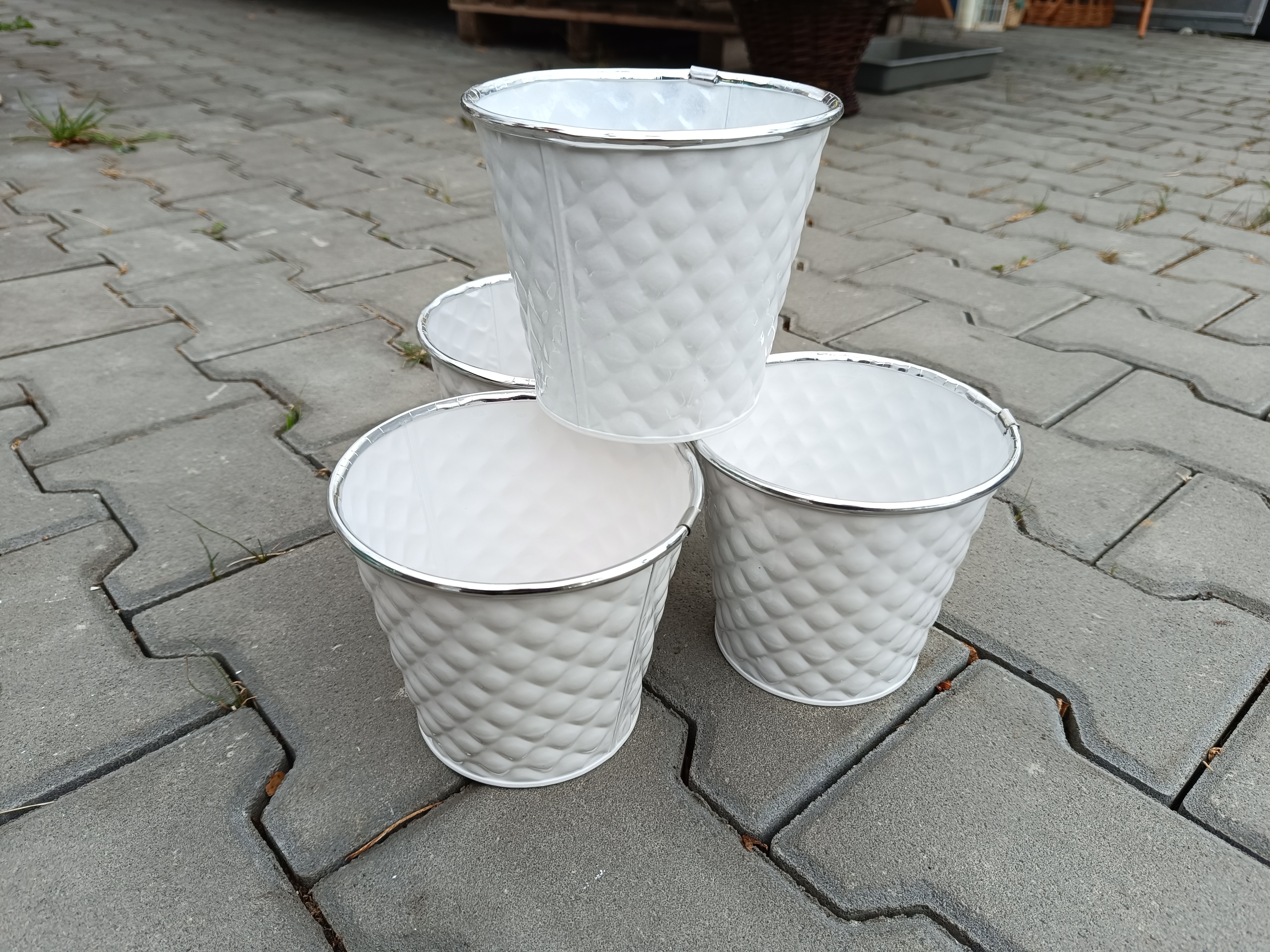 Obal na květináč plech bílý 14cm kulatý se vzorem
