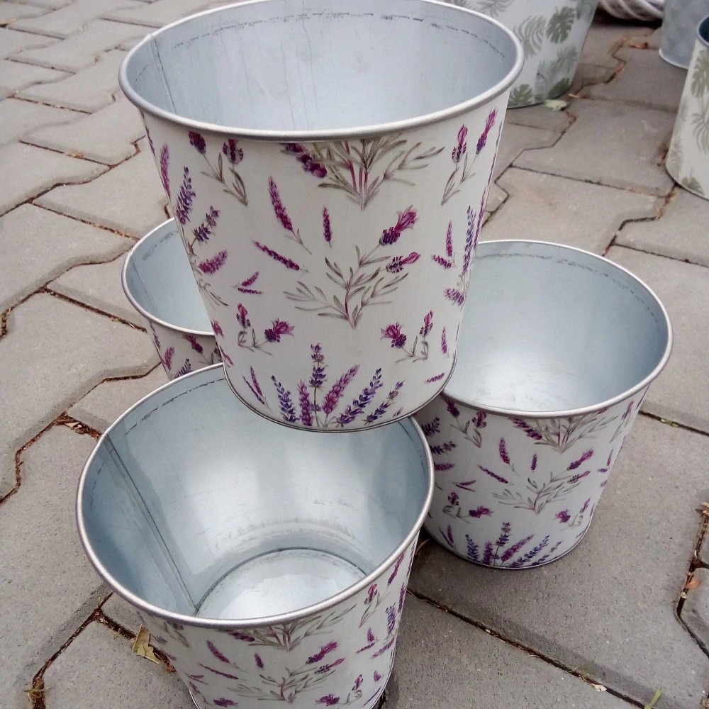 Obal na květináč plech 14cm kulatý levandule