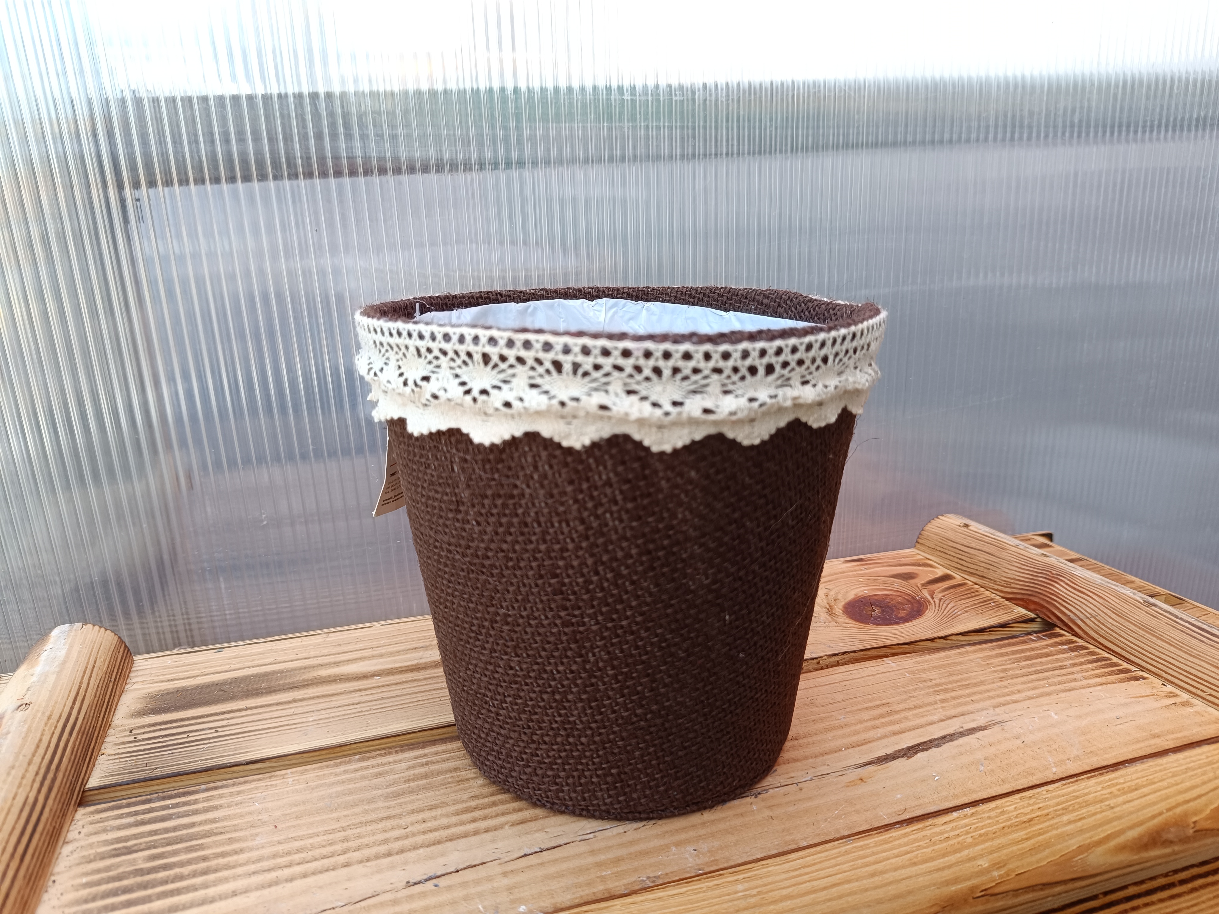 Obal na květináč - juta krajka - hnědá 16cm