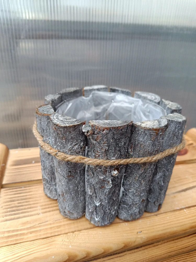 Dřevěný dekorační truhlík Kůra šedý juta kulatý 18cm