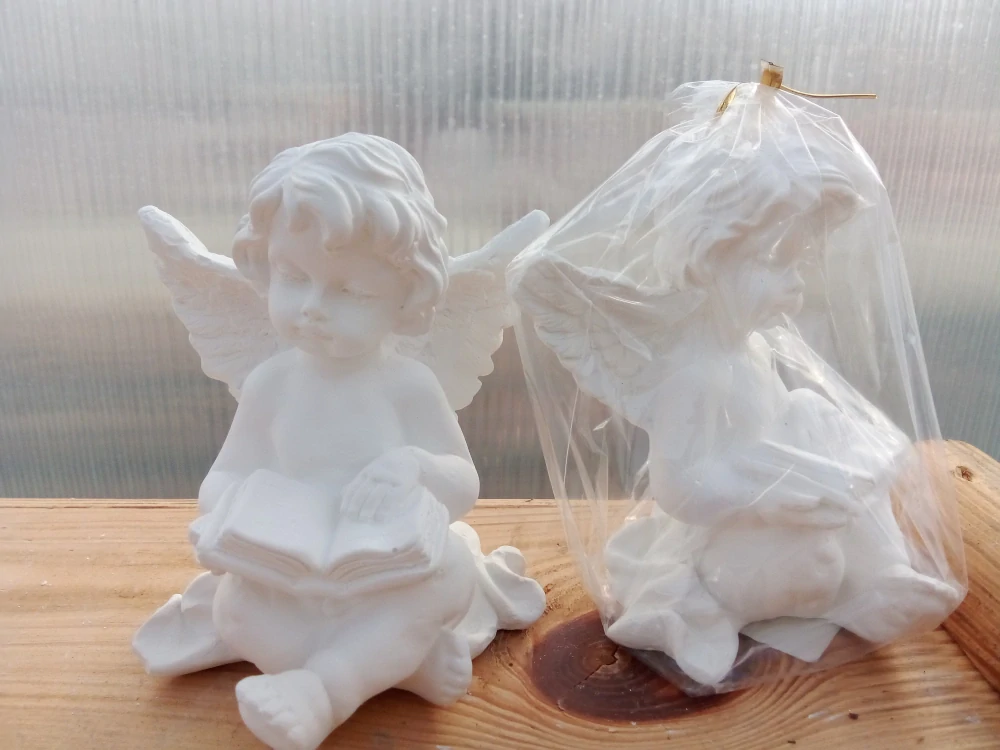 Andělíček - sádrová figurka v.10cm bílá