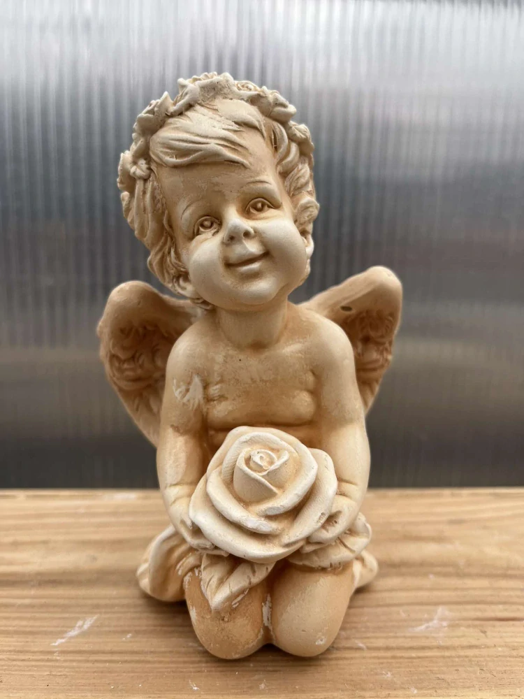 Andělíček - sádrová figurka v.12cm krémová