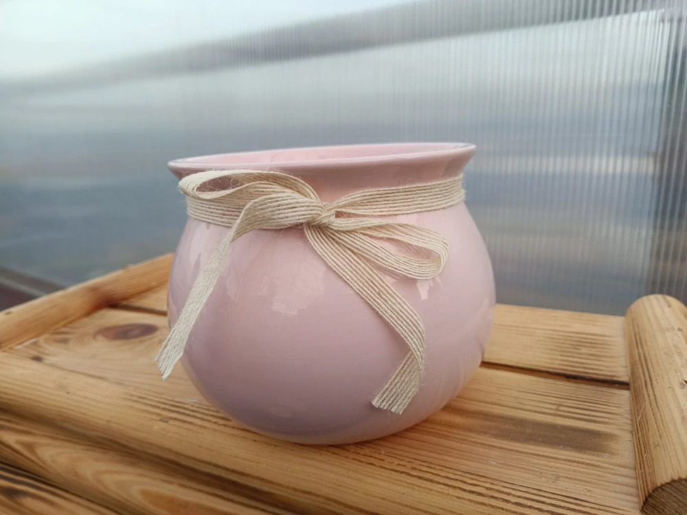 Květináč keramický - růžový s mašlí - 17cm