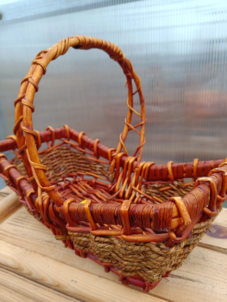 Ratanový košík 34x20x28cm