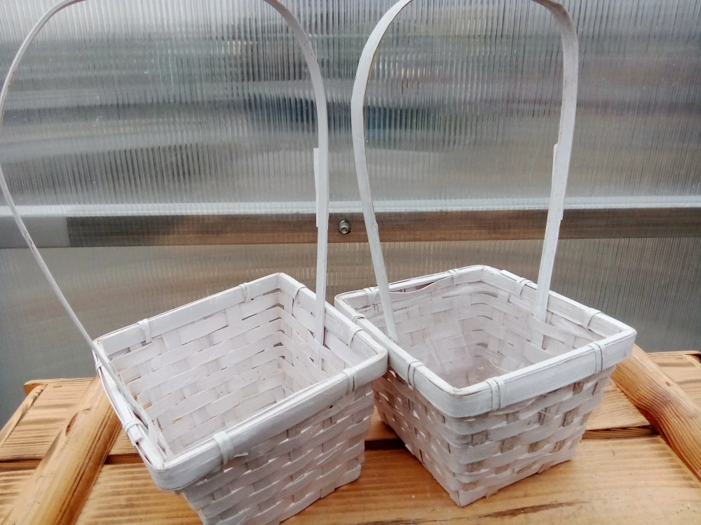 Dýhový košík - bílý 14x14x28cm