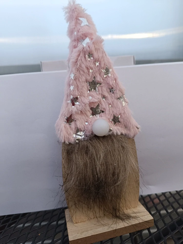 Dřevěný  skřítek na  baterky růžový s hvězdou- 25cm 