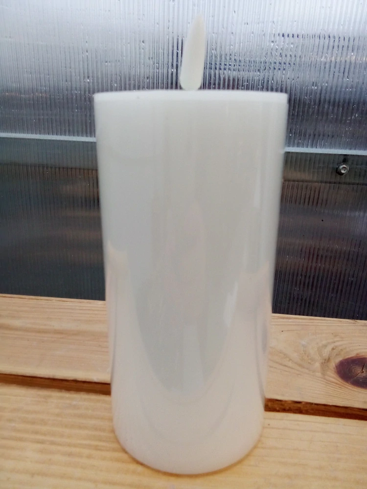 Plastová led svíce18cm