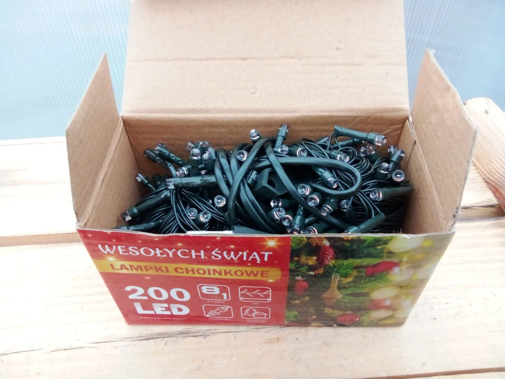 Vánoční 200LED světýlka 16m fialové
