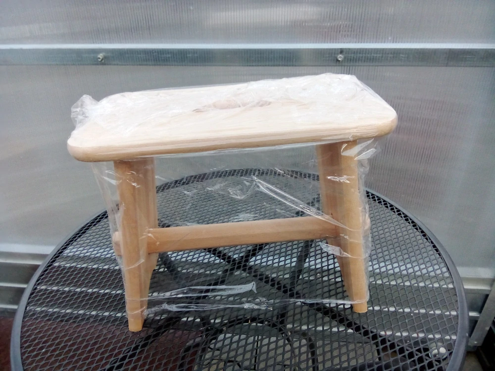 Dřevěná stolička přírodní 36cm