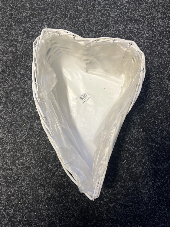 Ratanové srdce bílé 32x8cm 2