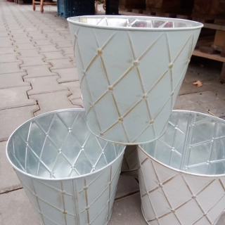 Obal na květináč - vzor pika šedý - plech 18cm kulatý