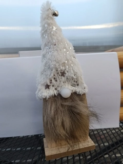 Dřevěný skřítek na  baterky bílý s hvězdou  - 25cm 